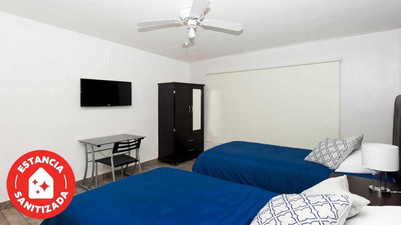 Econosuites Monterrey Extérieur photo