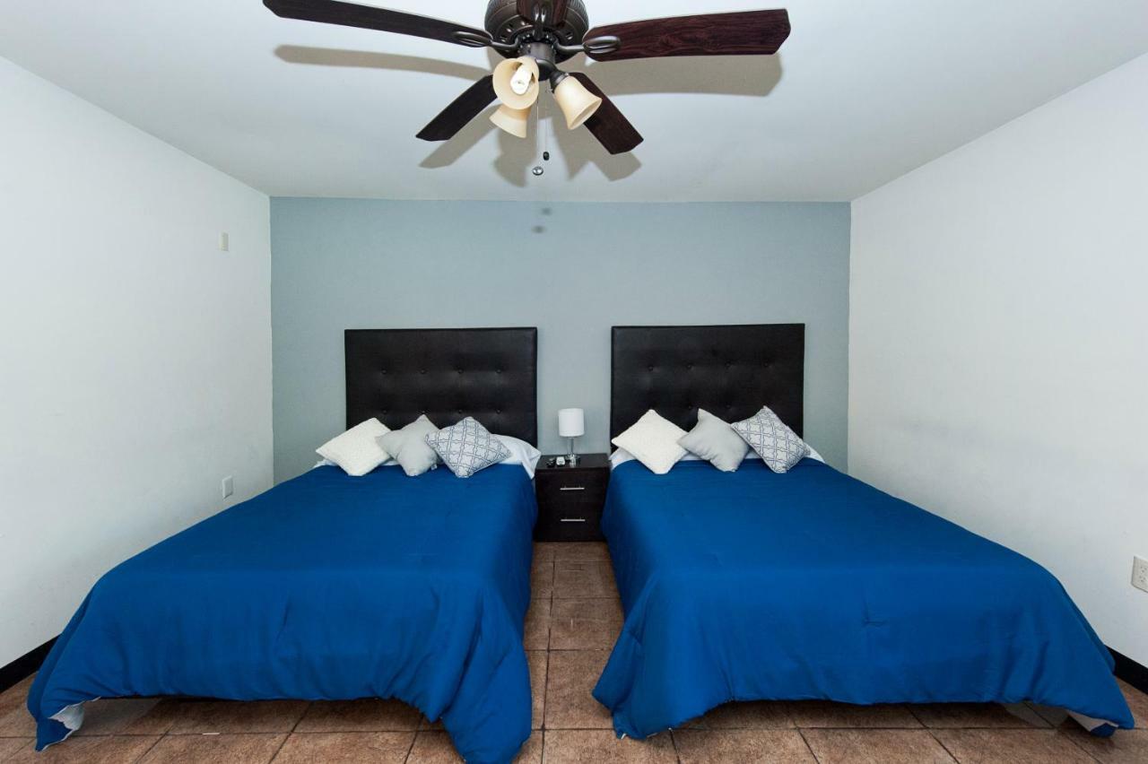 Econosuites Monterrey Extérieur photo